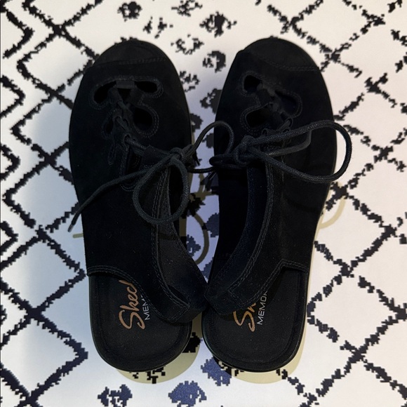 Skechers Women's Wedge Lace-Up Sandals - Black - US Size 7 - EUC - Picture 4 of 12